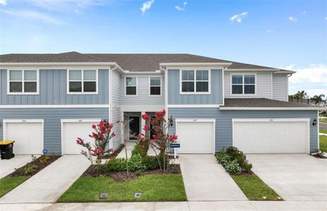 New construction Townhouse house 2591 Winsome Way, Davenport, FL 33896 - photo 0