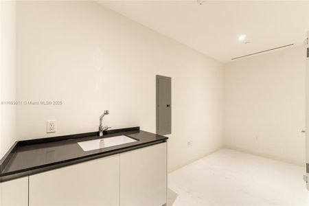 New construction Condo house 300 Biscayne Wy, Unit 2103, Miami, FL 33131 - image 15