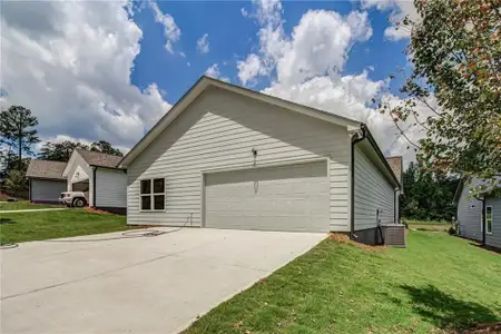 New construction Single-Family house 321 Creek Wood Park Dr, Ball Ground, GA 30107 plan Hillside - image