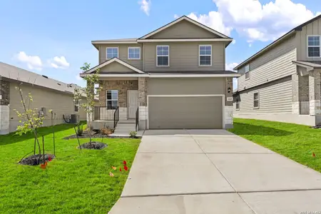 New construction Single-Family house 3215 Davis Trce, San Antonio, TX 78245 plan The Madison - image
