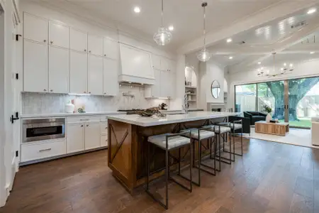 New construction Single-Family house 2434 Quenby St, Houston, TX 77005 - image 17