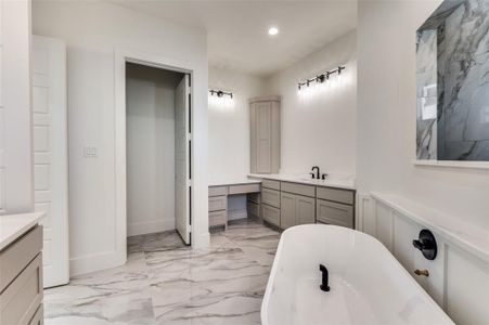 New construction Single-Family house 932 Bandon Dunes Dr, Fort Worth, TX 76028 - image 10