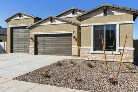 New construction Single-Family house 4946 W Weeping Willow Wy, Laveen, AZ 85339 null- photo 1 1