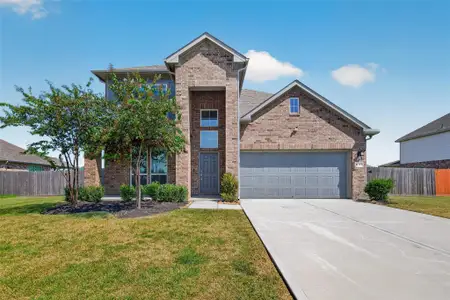 New construction Single-Family house 11319 Youngquist Dr, Mont Belvieu, TX 77535 - image