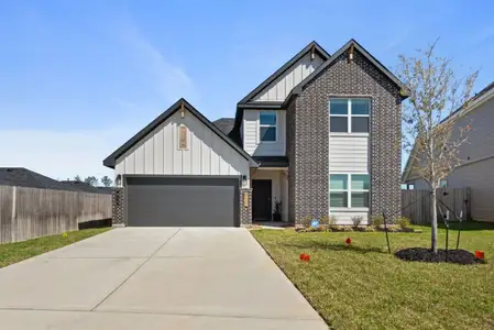 New construction Single-Family house 815 Devils Bridge St, Conroe, TX 77303 plan Midland - image