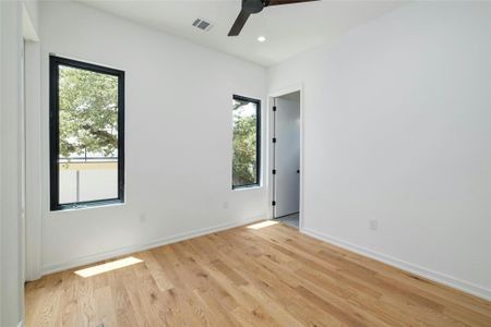 New construction Single-Family house 219 Lessin Ln, Unit 11, Austin, TX 78704 - photo 14 14