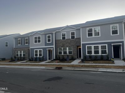 New construction Townhouse house 3106 Fulong Dr, Durham, NC 27704 - image