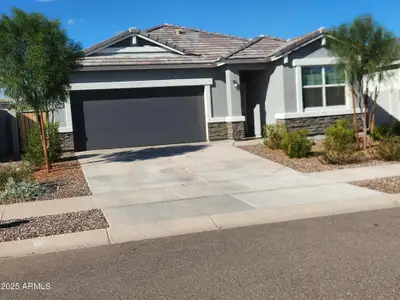 New construction Single-Family house 18562 W Bronco Trl, Wittmann, AZ 85361 - image