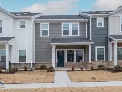 New construction Townhouse house 730 Chandler Stone Dr, Zebulon, NC 27597 plan Bloomfield - image