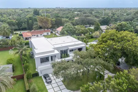 New construction Single-Family house 13075 Sw 82Nd Ct, Pinecrest, FL 33156 - image