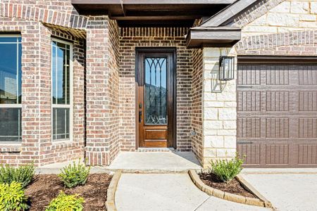 New construction Single-Family house 411 Laurel Ln, Glenn Heights, TX 75154 Cypress II- photo 4 4