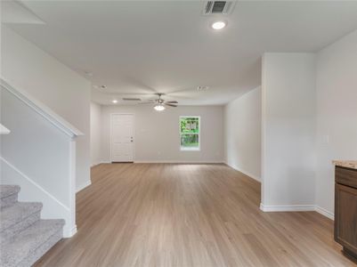 New construction Single-Family house 304 N Orange St, Sweeny, TX 77480 null- photo 7 7