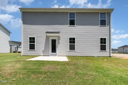 New construction Single-Family house 73 W Emily Gardens Dr, Selma, NC 27576 plan Dogwood - image