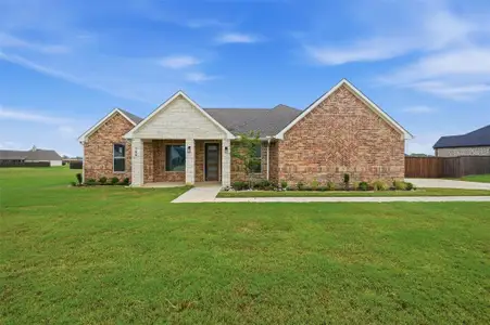 New construction Single-Family house 144 Shawnee Trl, Pottsboro, TX 75076 - image