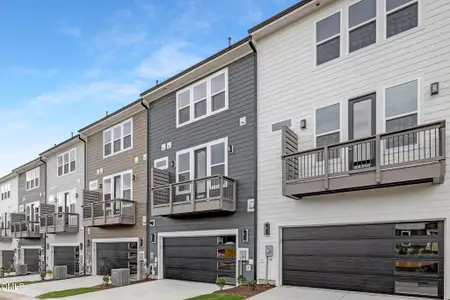 New construction Townhouse house 803 Fireship Rd, Fuquay Varina, NC 27526 plan Luna - image 4