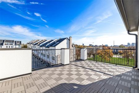 New construction Townhouse house 4645 New Water Ln, Dallas, TX 75219 - image