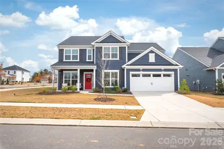 New construction Single-Family house 12205 Hollinhope Dr, Charlotte, NC 28278 - image