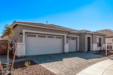 New construction Single-Family house 24021 N 172Nd Ave, Surprise, AZ 85387 Darius- photo 1 1