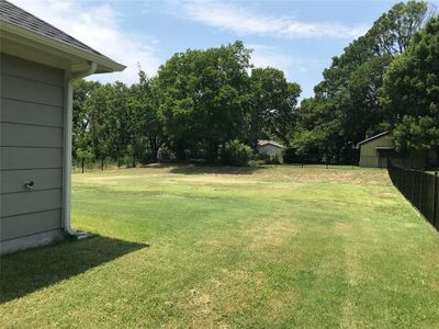 New construction Single-Family house 1407 S Clements St, Gainesville, TX 76240 null- photo 15 15