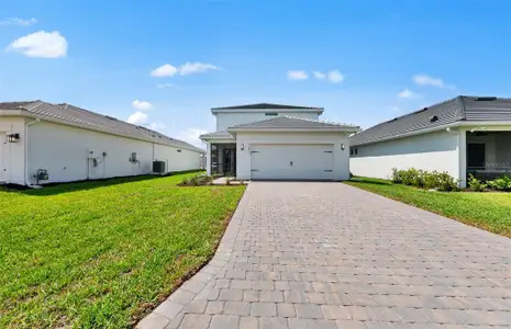 New construction Single-Family house 7719 Reflection Pkwy, Bradenton, FL 34210 - image