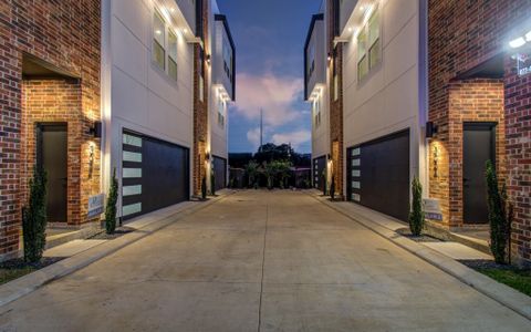 New construction Single-Family house 3028 Lamar St, Houston, TX 77003 - image