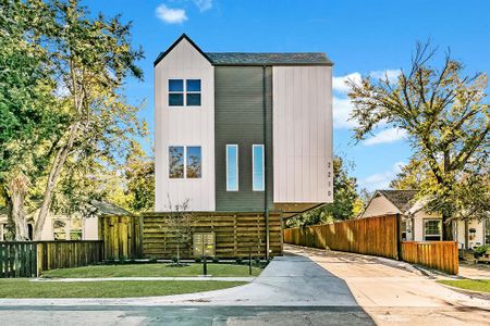 New construction Condo house 2210 Shea Rd, Unit 105, Dallas, TX 75235 null- photo 0