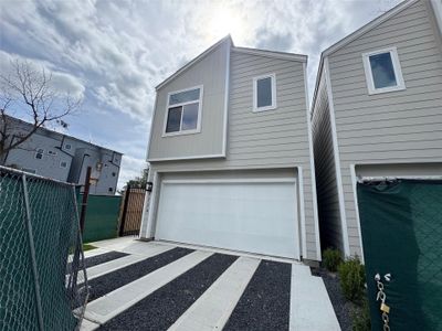 New construction Single-Family house 3228 Drew St, Houston, TX 77004 - image