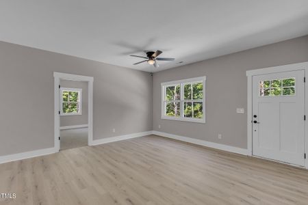 New construction Single-Family house 565 Chartres St, Fuquay Varina, NC 27526 null- photo 6 6