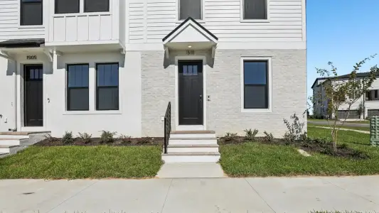 New construction Townhouse house 15111 Groveside Rd, Winter Garden, FL 34787 plan Lantana End Unit - image