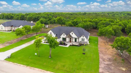 New construction Single-Family house 8505 Bronco Dr, Godley, TX 76044 - image