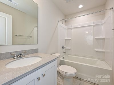 New construction Single-Family house 511 Kingsway Cir, Charlotte, NC 28214 null- photo 5 5