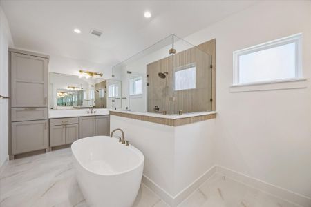 New construction Single-Family house 422 Venado View Ct, Conroe, TX 77304 - image 9