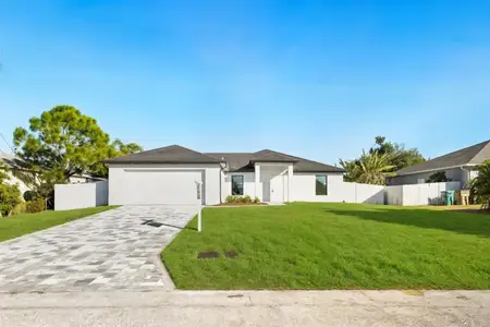 New construction Single-Family house 1213 Nw 22Nd Pl, Cape Coral, FL 33993 - image