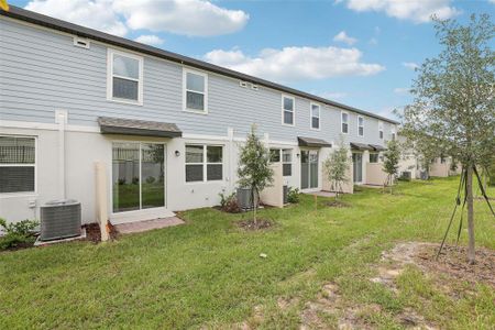 New construction Townhouse house 16354 Bird Of Paradise Ave, Clermont, FL 34714 - image