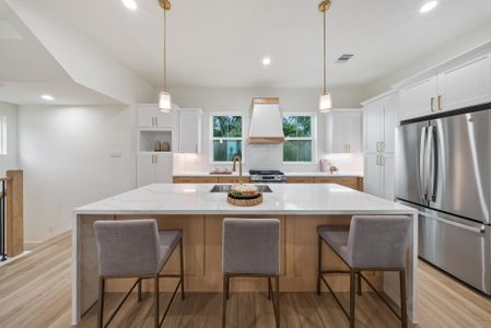 New construction Single-Family house 1106 Weiss St, Houston, TX 77009 - image 15
