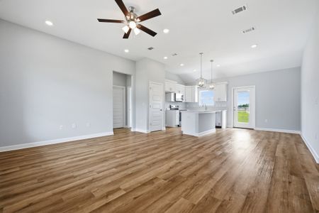 New construction Single-Family house 6139 Mildred'S Wy, Crestview, FL 32539 plan Adeline - image 19