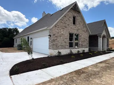 New construction Single-Family house 128 Oak Grove Wy, Springtown, TX 76082 plan Bluebonnet SE - image