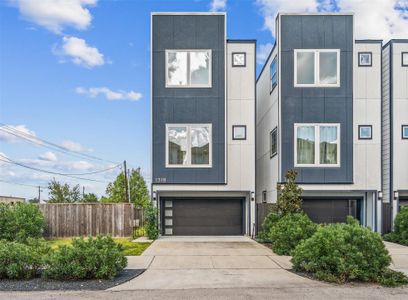 New construction Single-Family house 1318 Reinerman St, Houston, TX 77007 null- photo 0