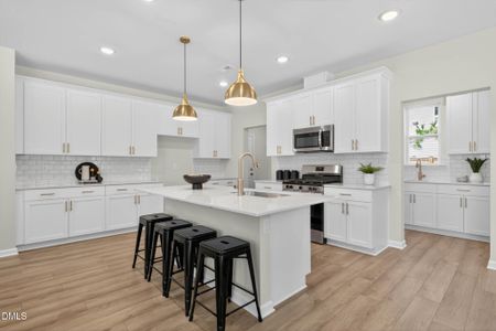 New construction Single-Family house 0 Eagle Rock Dr, Lillington, NC 27546 plan The Holly - image 9