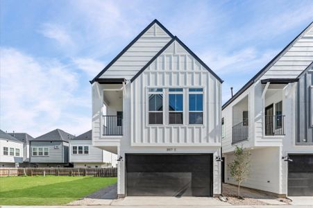 New construction Single-Family house 3107 Jensen Dr, Unit C, Houston, TX 77026 - image 19