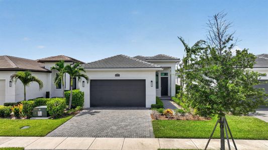 New construction Single-Family house 9148 Sw Esule Wy, Port St. Lucie, FL 34987 - image
