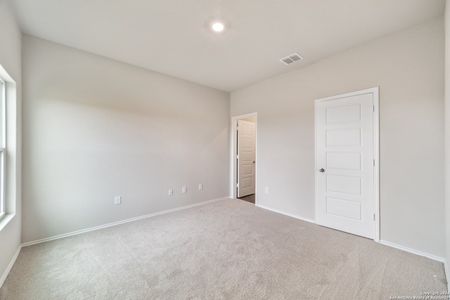 New construction Single-Family house 5623 Coopers Xing, San Antonio, TX 78222 RC Avery- photo 8 8