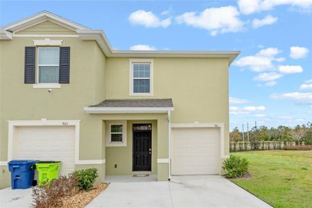 New construction Townhouse house 961 Lido Dr, Howey-in-the-Hills, FL 34737 - photo 0