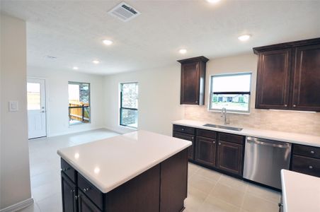 New construction Single-Family house 2206 Fortuna Dr, League City, TX 77539 - image 11