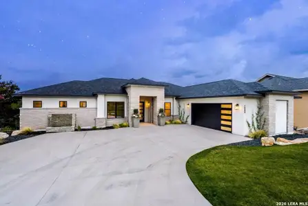 New construction Single-Family house 2089 Summit Crest Dr, Kerrville, TX 78028 - image