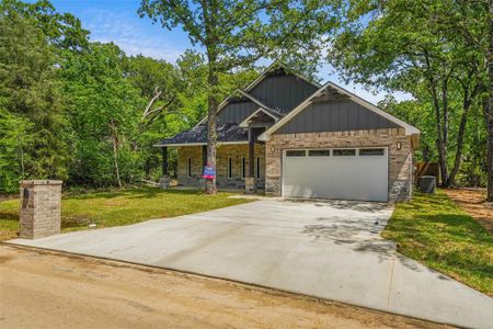 New construction Single-Family house 108 Parkside Dr, Trinidad, TX 75163 - image