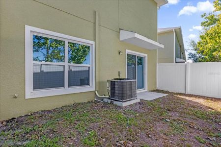 New construction Townhouse house 450 Lake Shore Pkwy, Davenport, FL 33896 null- photo 24 24