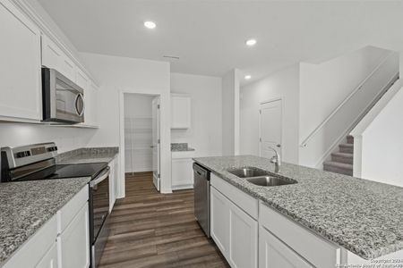 New construction Single-Family house 1416 Onate, Seguin, TX 78155 plan Spectra - image 4