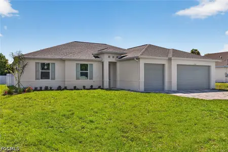 New construction Single-Family house 2537 Sw 11Th Pl, Cape Coral, FL 33914 plan The Paradise Cove III - image