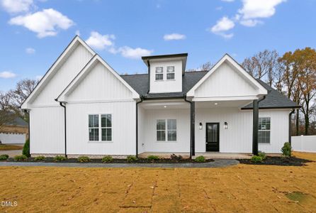 New construction Single-Family house 2126 Fieldcrest Rd E, Wilson, NC 27893 - image